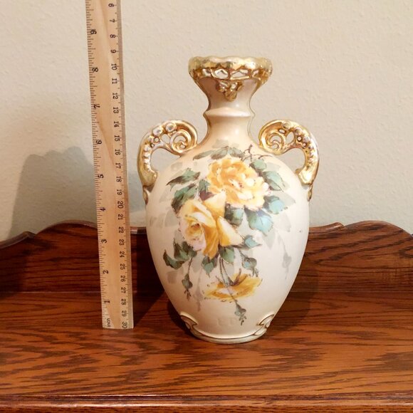 Antique Turn Teplitz RSTK Hand Painted Porcelain Vase With Gold Handles - Picture 2 of 11